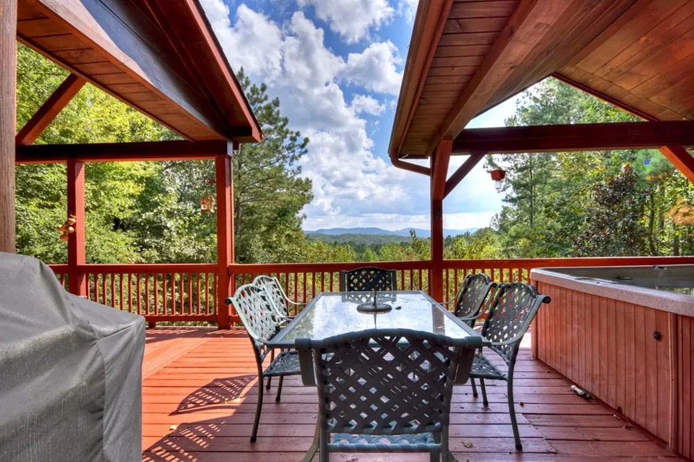 603 Redberry Ridge Road Blue Ridge, GA 30513