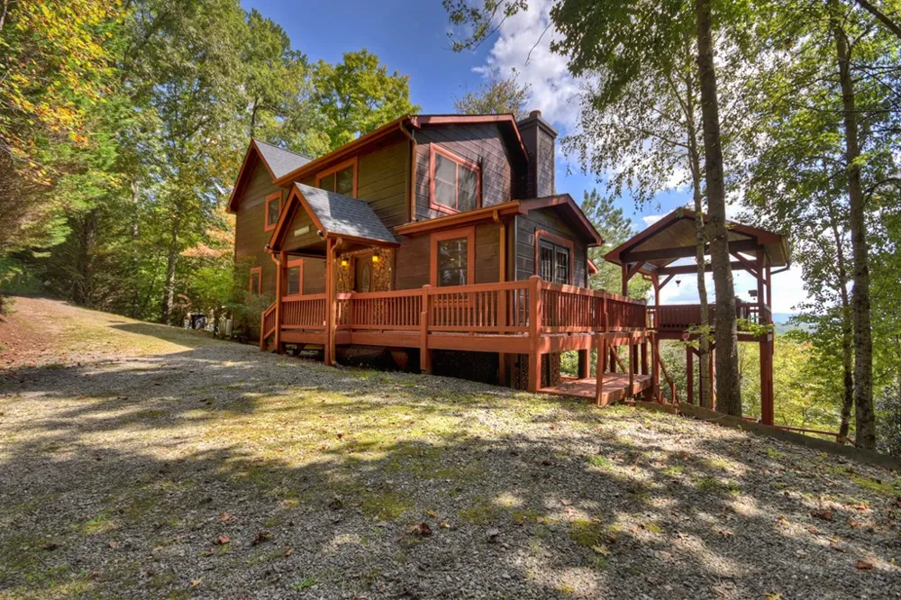 603 Redberry Ridge Road Blue Ridge, GA 30513