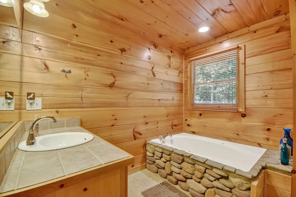 603 Redberry Ridge Road Blue Ridge, GA 30513