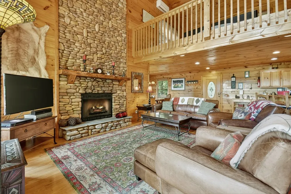 603 Redberry Ridge Road Blue Ridge, GA 30513