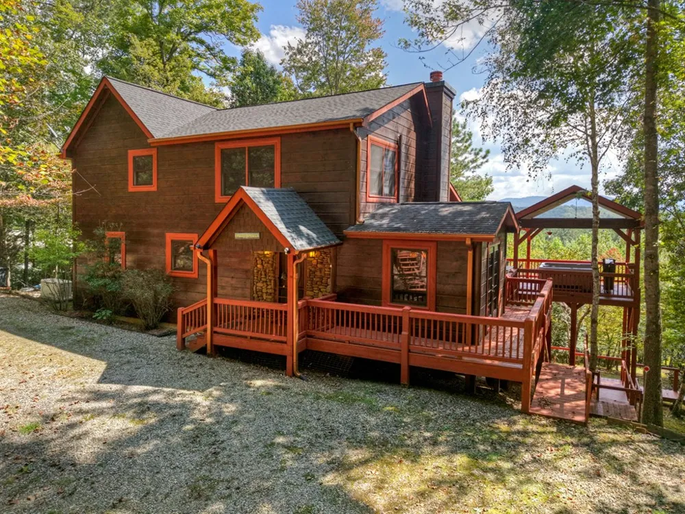 603 Redberry Ridge Road Blue Ridge, GA 30513