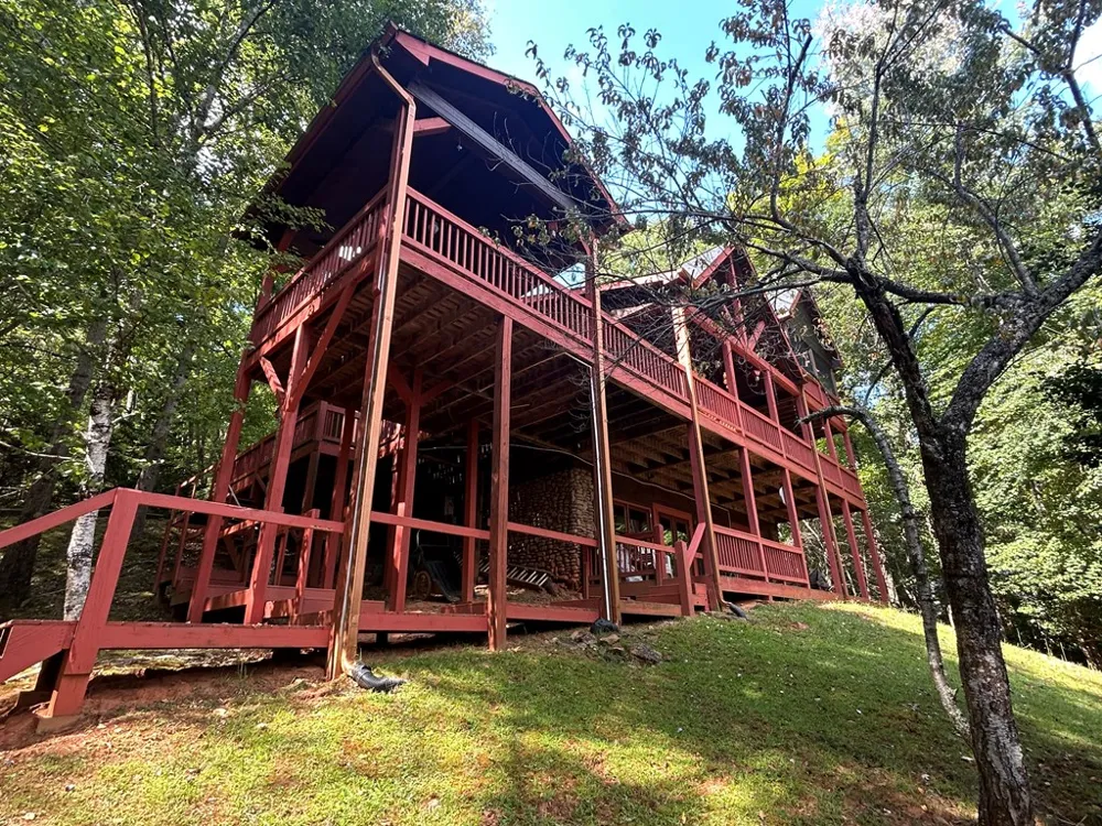 603 Redberry Ridge Road Blue Ridge, GA 30513