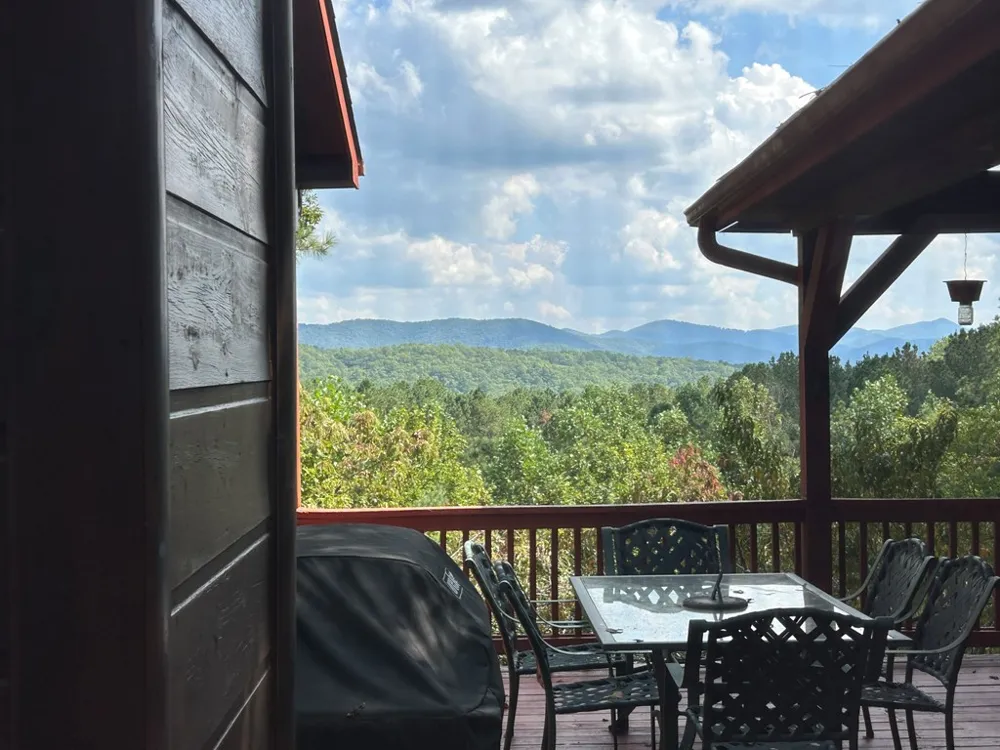 603 Redberry Ridge Road Blue Ridge, GA 30513