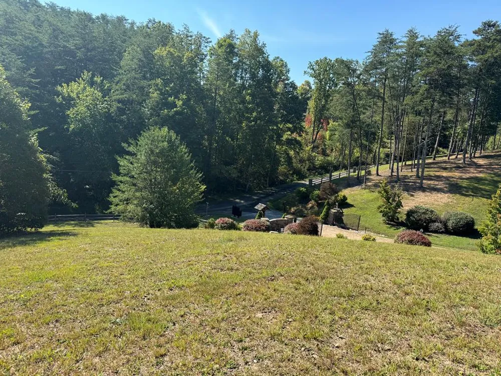 313 Golden Eagle Circle Turtletown, TN 37391