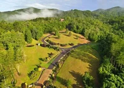 130 Golden Eagle Circle Turtletown, TN 37391