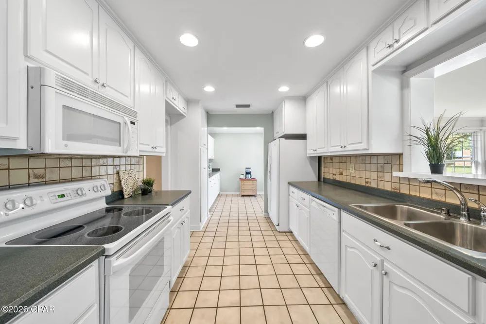 4401 Cindy Lane Lynn Haven, FL 32444