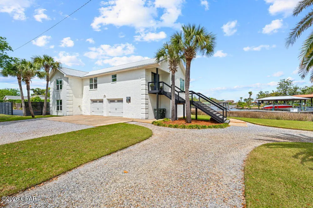 700 W 4th Street Lynn Haven, FL 32444