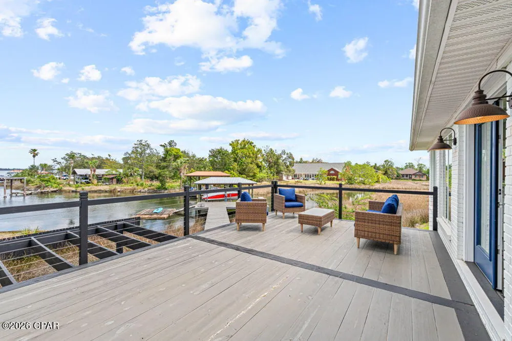 700 W 4th Street Lynn Haven, FL 32444
