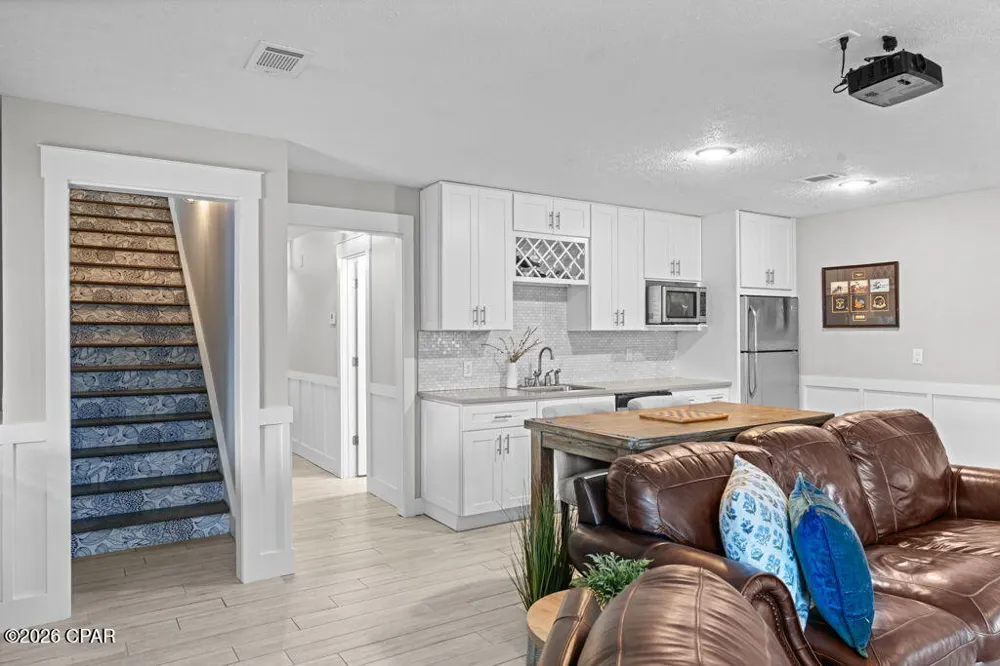 700 W 4th Street Lynn Haven, FL 32444