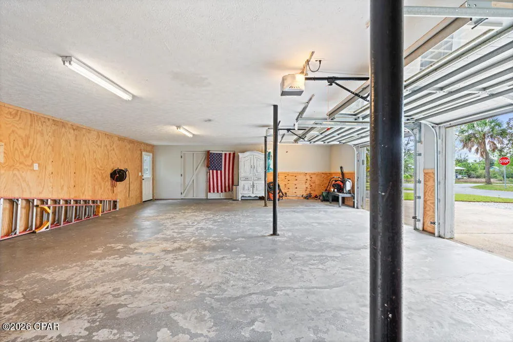 700 W 4th Street Lynn Haven, FL 32444
