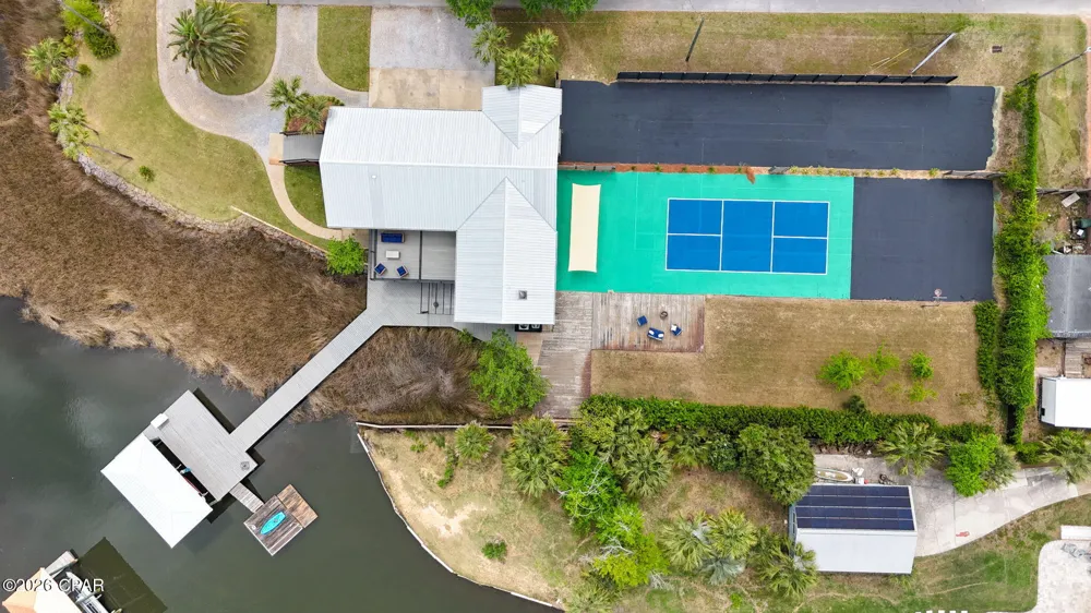 700 W 4th Street Lynn Haven, FL 32444