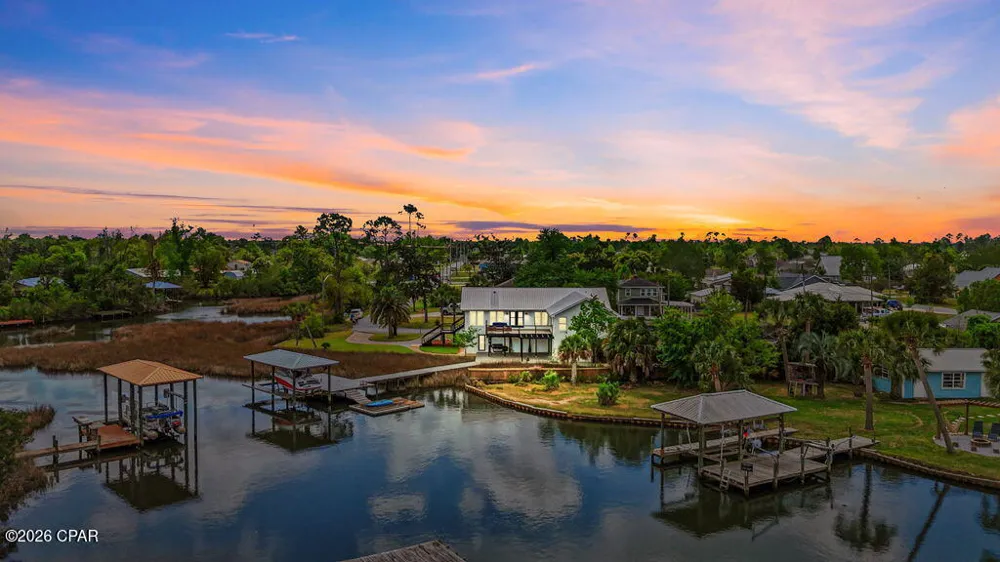 700 W 4th Street Lynn Haven, FL 32444
