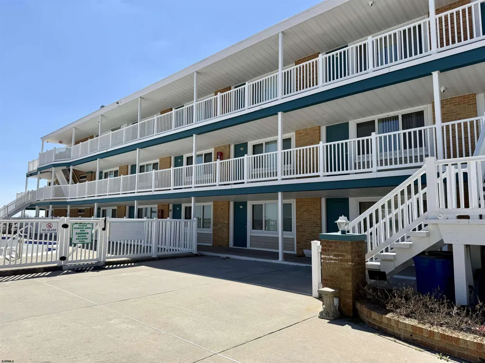 406-10 E Monterey Ave Wildwood Crest, NJ 08260