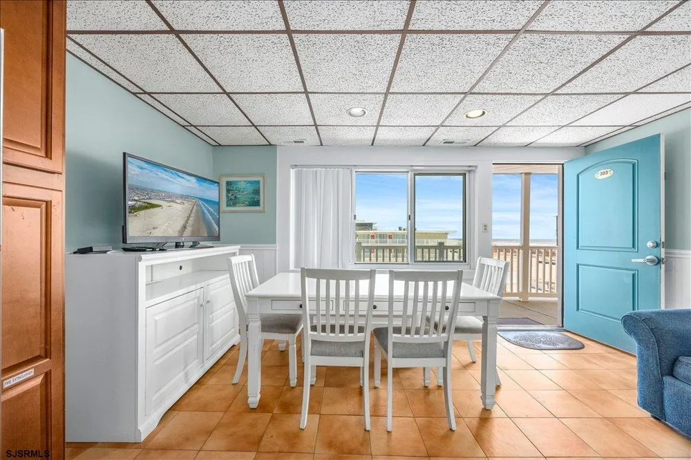 406-10 E Monterey Ave Wildwood Crest, NJ 08260