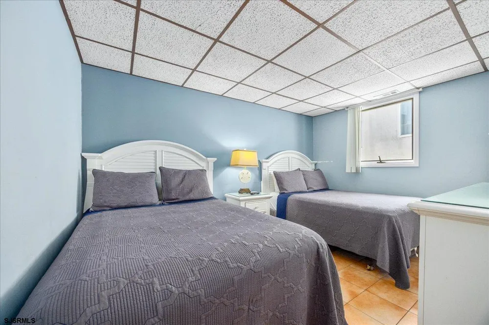 406-10 E Monterey Ave Wildwood Crest, NJ 08260