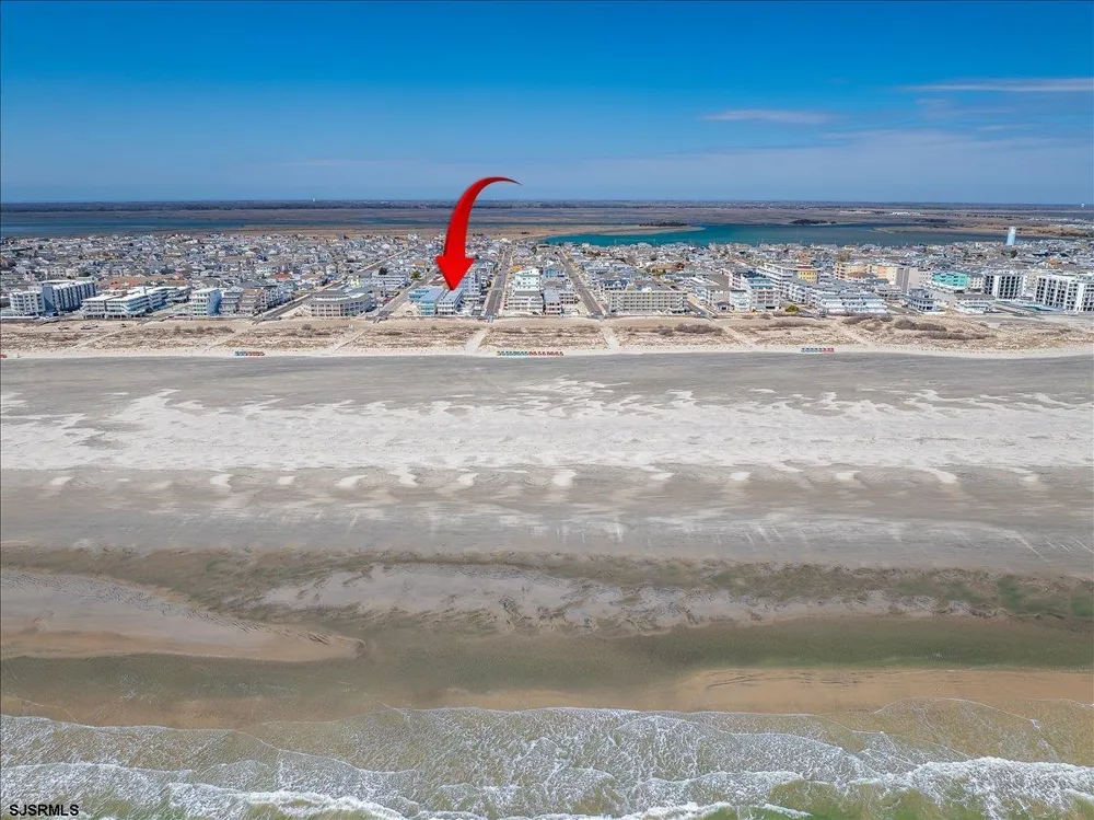 406 E Monterey Ave Wildwood Crest, NJ 08260