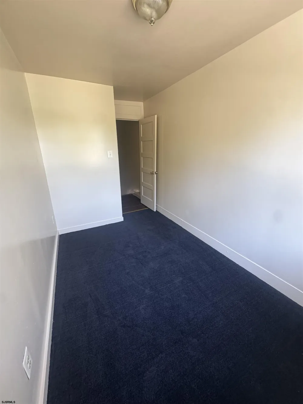 519 NEW YORK Ave Atlantic City, NJ 08401