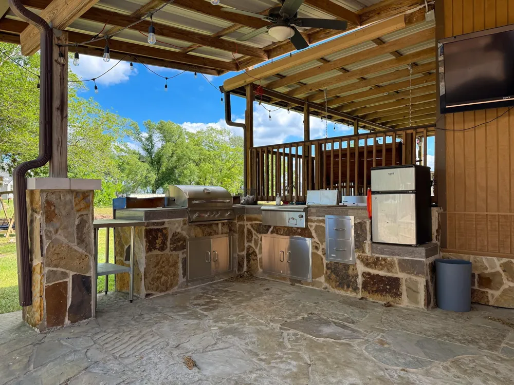 20707 Youpon Court Thornton, TX 76687