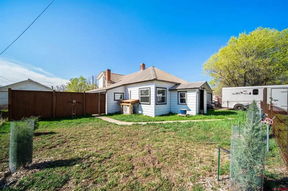 14 E South Street Bayfield, CO 81122