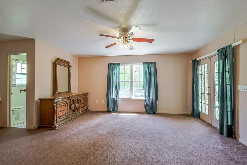 8 Vick Road New Waverly, TX 77358