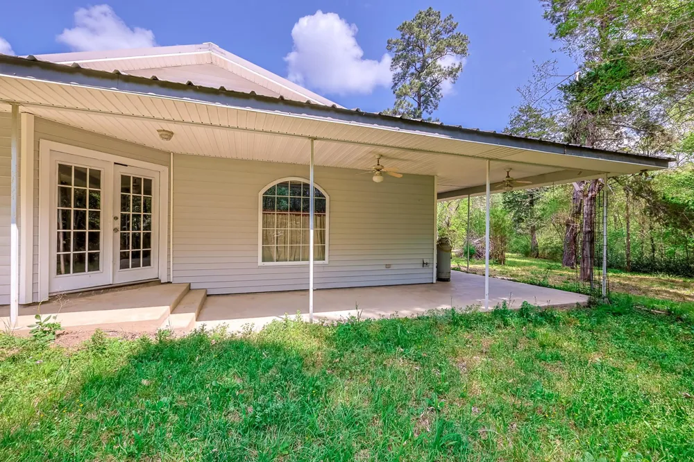 8 Vick Road New Waverly, TX 77358