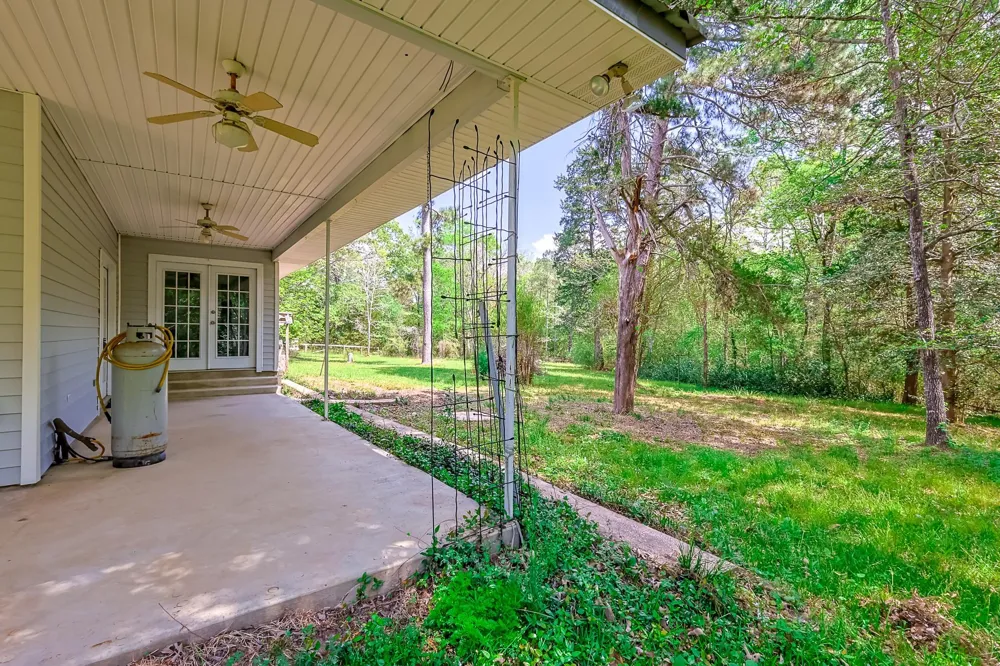 8 Vick Road New Waverly, TX 77358