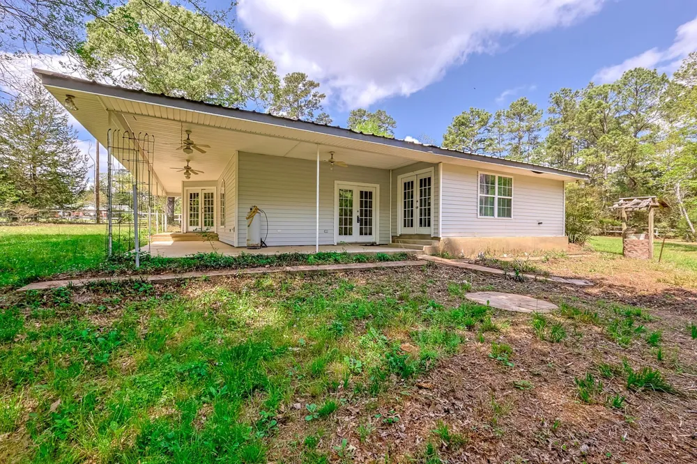 8 Vick Road New Waverly, TX 77358