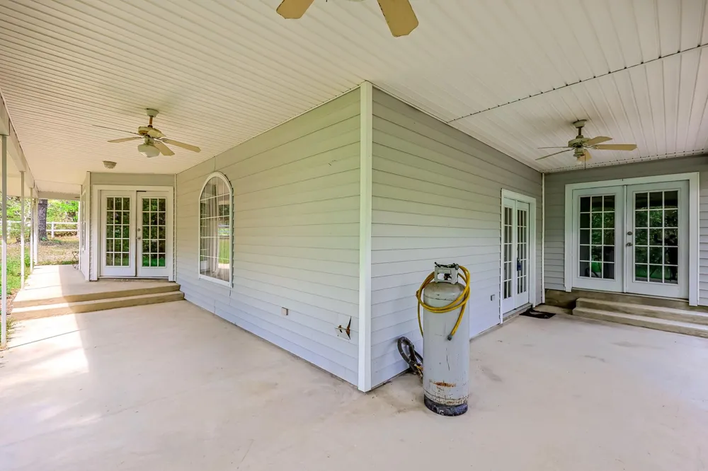 8 Vick Road New Waverly, TX 77358