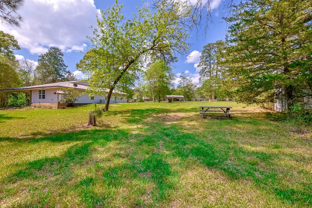 8 Vick Road New Waverly, TX 77358