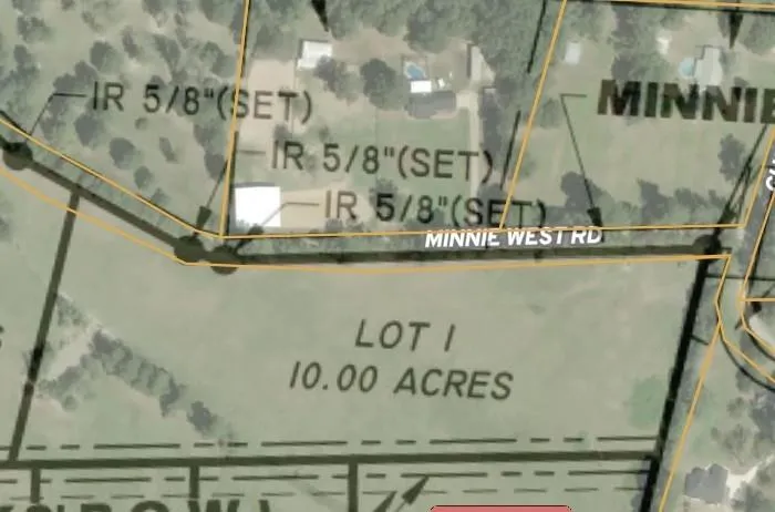 1 Minnie West Road Hull, TX 77564