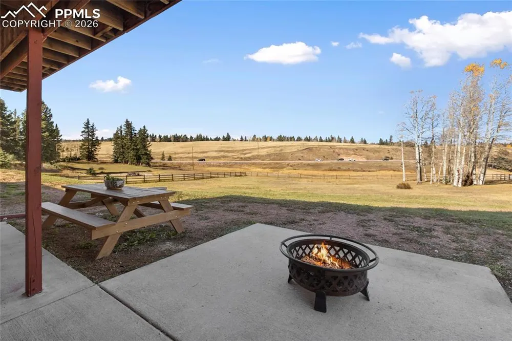 19 Worley Road Divide, CO 80814