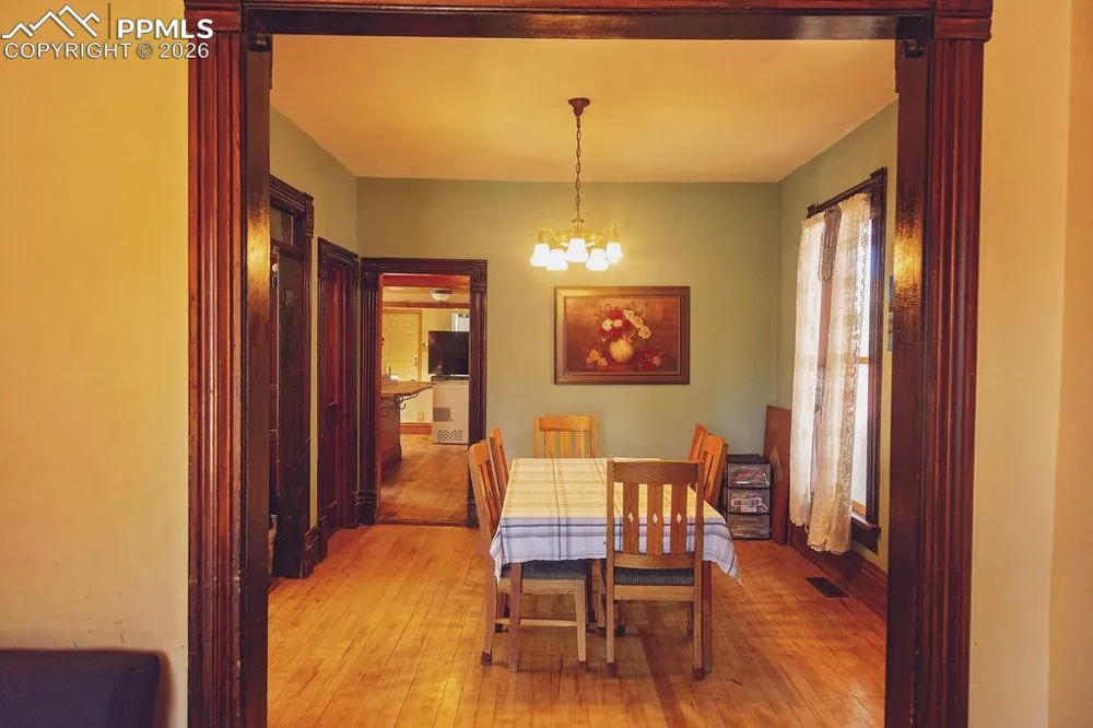1037 Berkley Avenue Pueblo, CO 81004