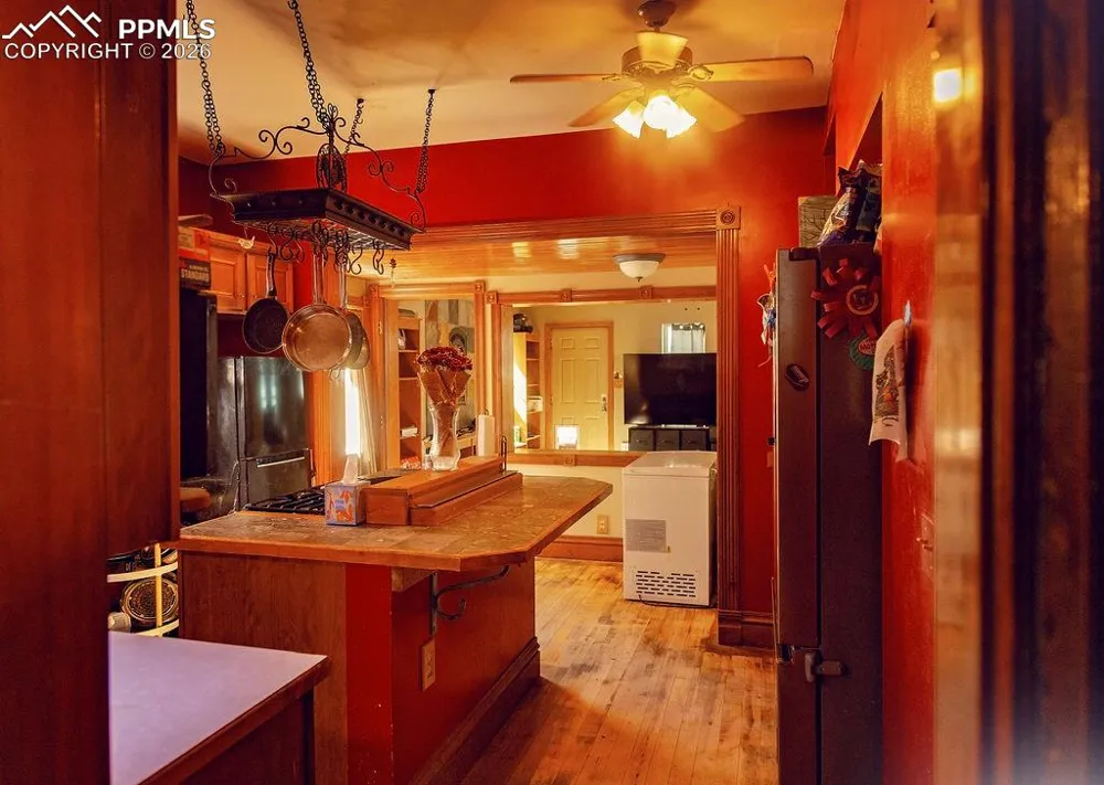 1037 Berkley Avenue Pueblo, CO 81004