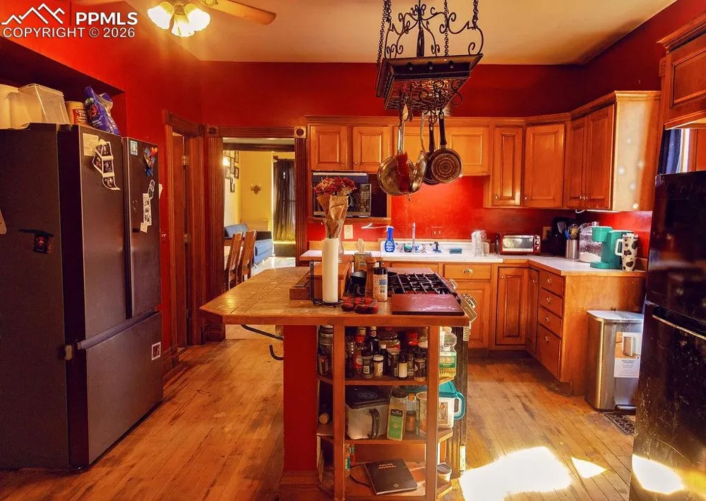 1037 Berkley Avenue Pueblo, CO 81004