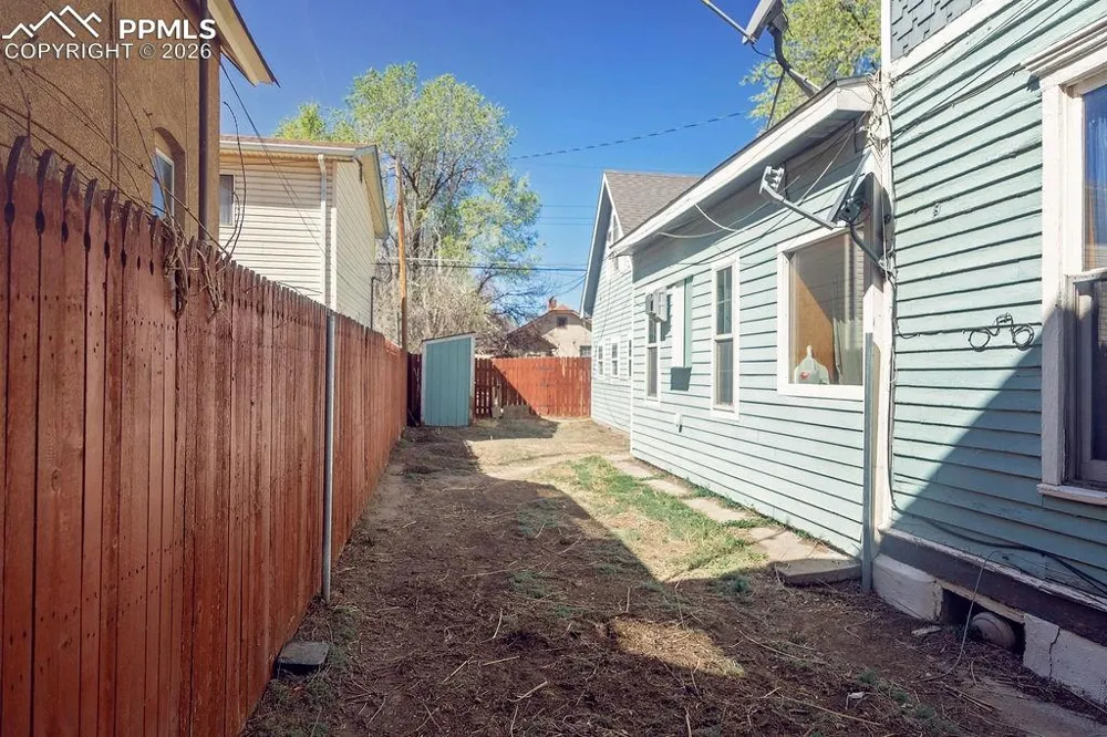 1037 Berkley Avenue Pueblo, CO 81004