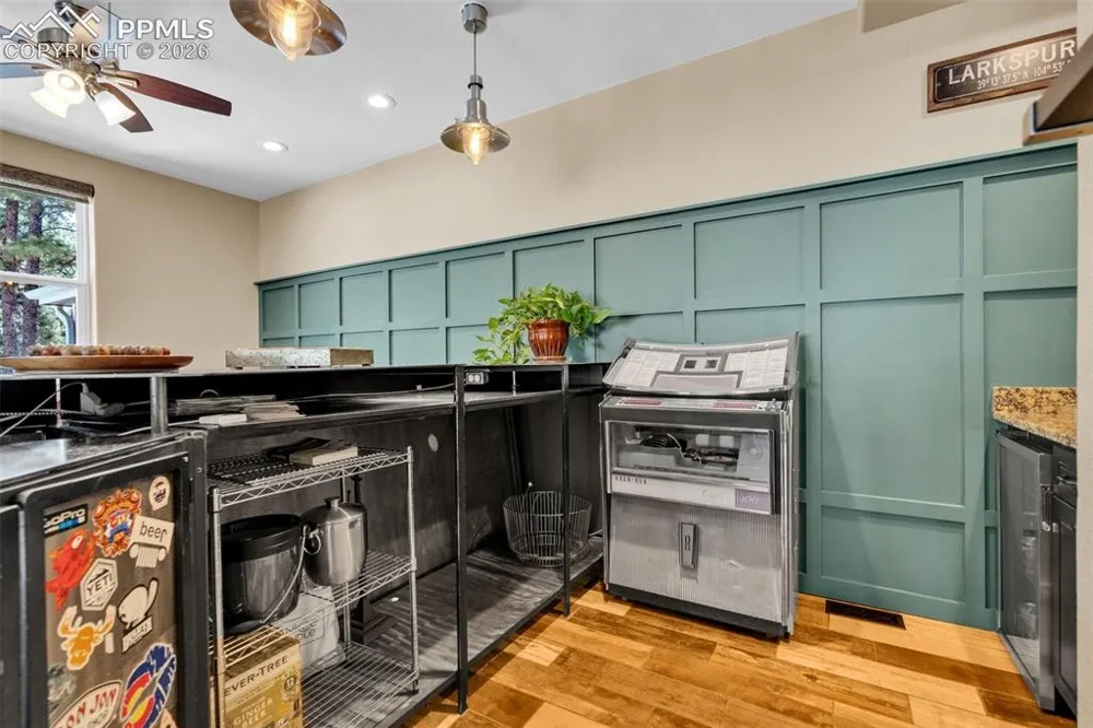 4745 Cheyenne Drive Larkspur, CO 80118