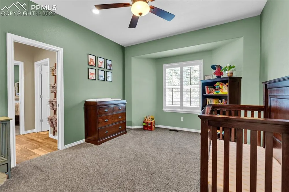 4745 Cheyenne Drive Larkspur, CO 80118