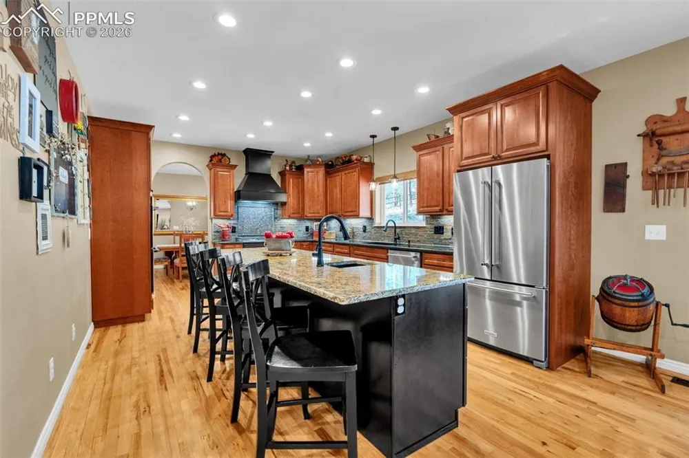 4745 Cheyenne Drive Larkspur, CO 80118