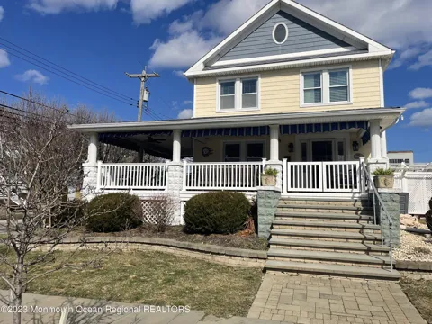114 7th Avenue