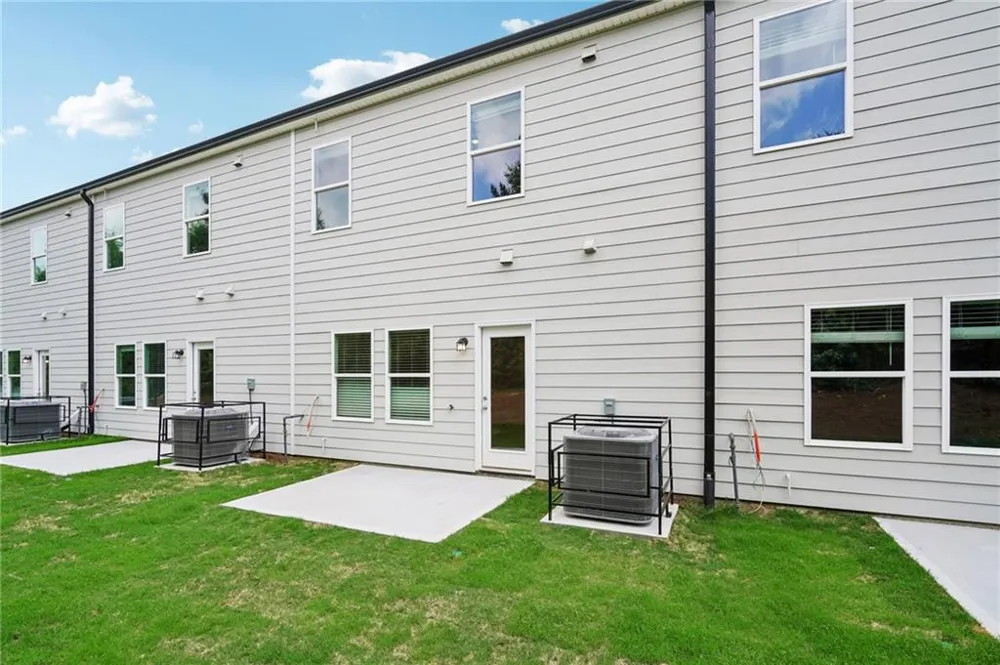 7840 Marie Way Fairburn, GA 30213