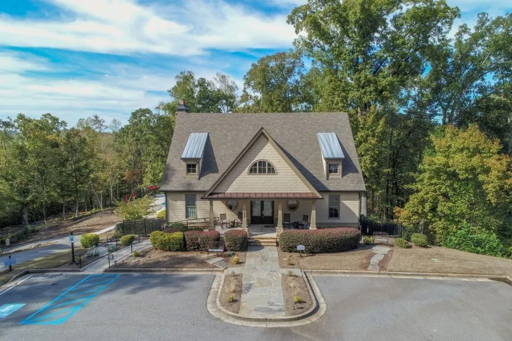 6190 Crestline Drive Dawsonville, GA 30534