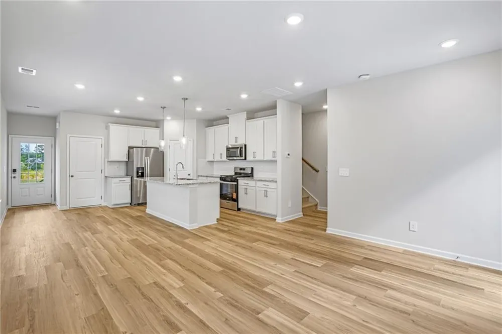 7834 Marie Way Fairburn, GA 30213