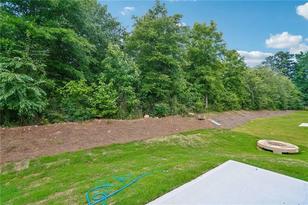 7834 Marie Way Fairburn, GA 30213