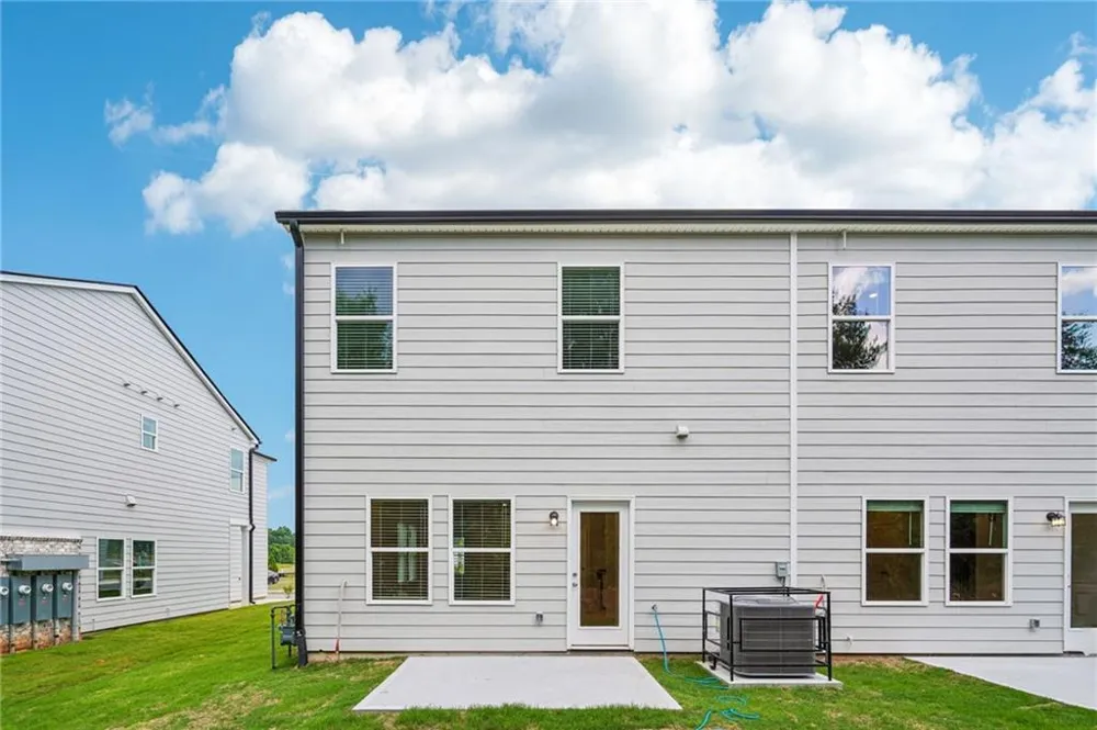 7834 Marie Way Fairburn, GA 30213
