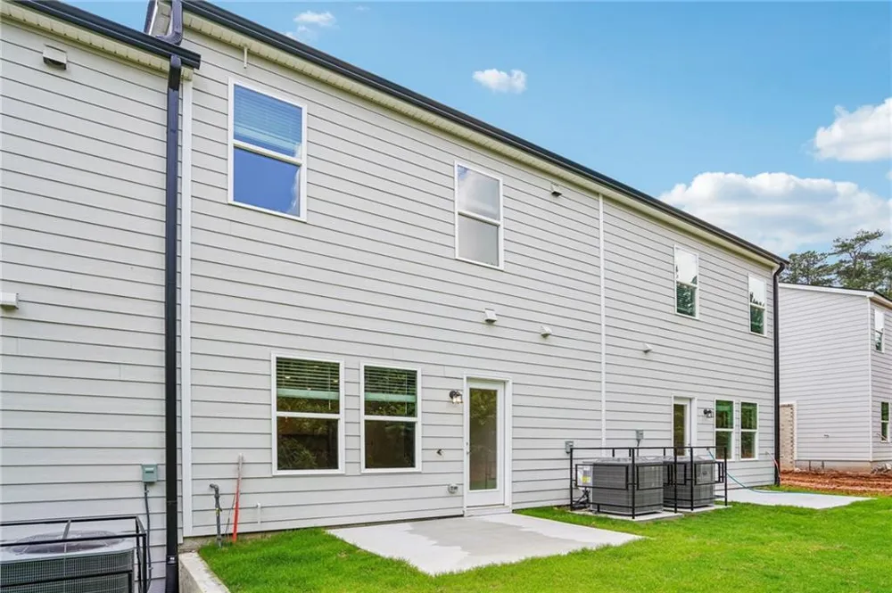 7844 Marie Way Fairburn, GA 30213