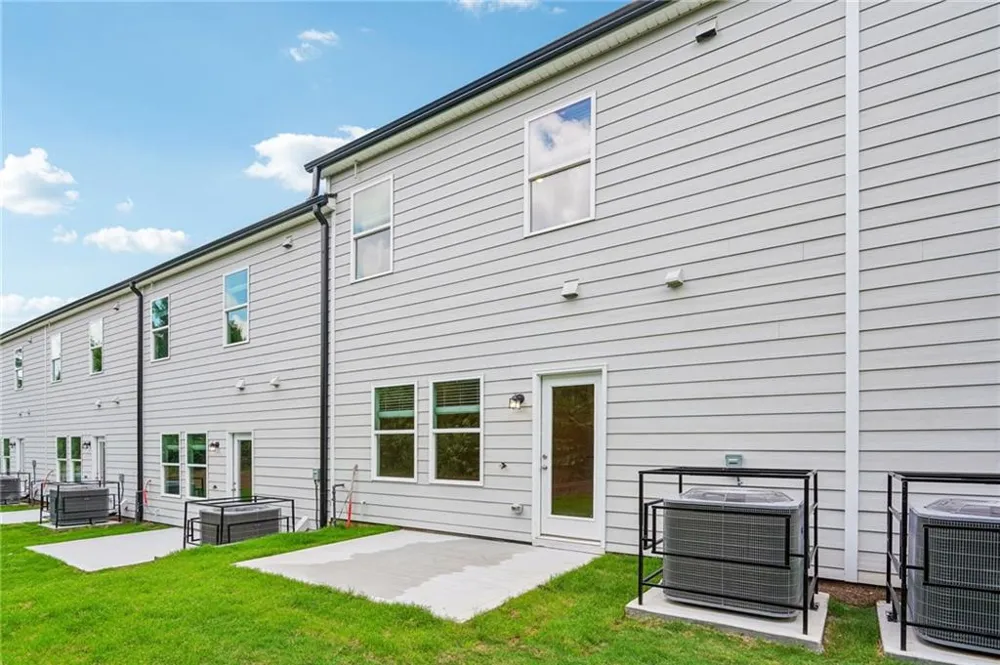 7844 Marie Way Fairburn, GA 30213