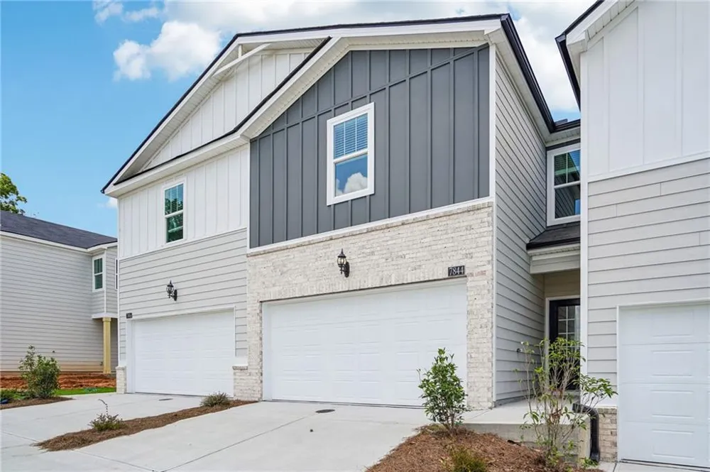 7844 Marie Way Fairburn, GA 30213
