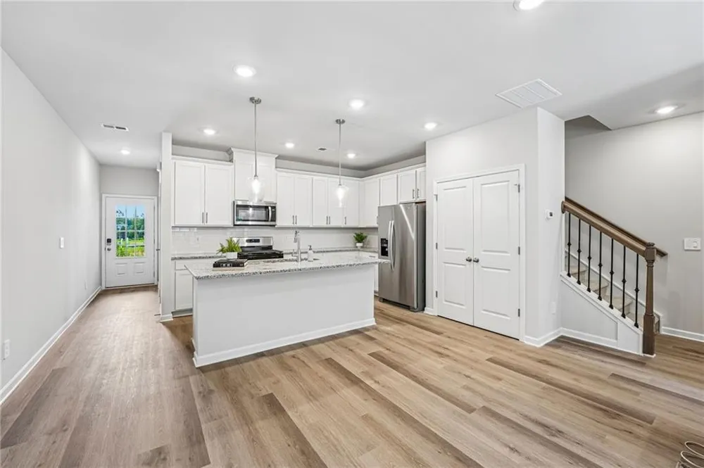 7844 Marie Way Fairburn, GA 30213