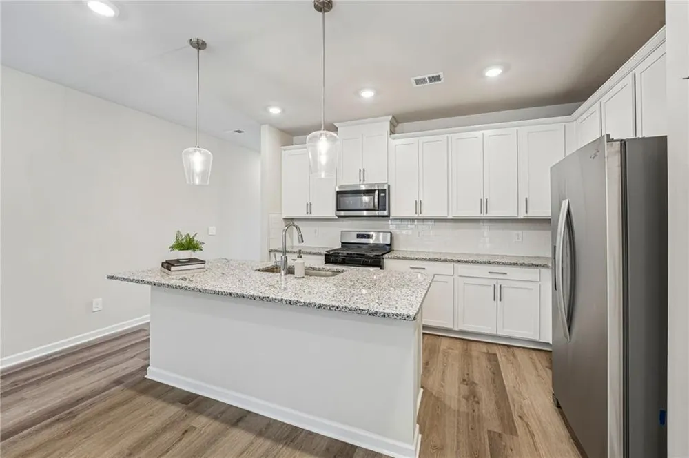 7844 Marie Way Fairburn, GA 30213