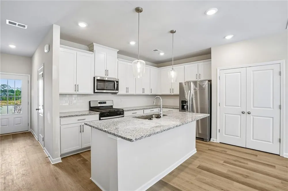 7838 Marie Way Fairburn, GA 30213
